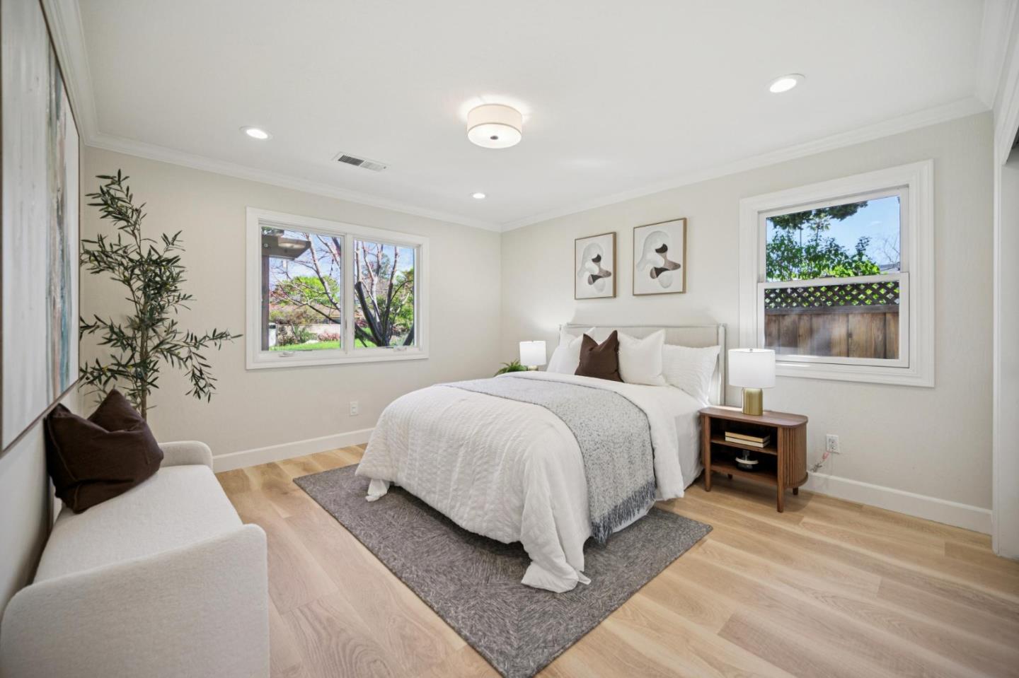 Detail Gallery Image 46 of 57 For 646 Oneida Dr, Sunnyvale,  CA 94087 - 4 Beds | 3 Baths