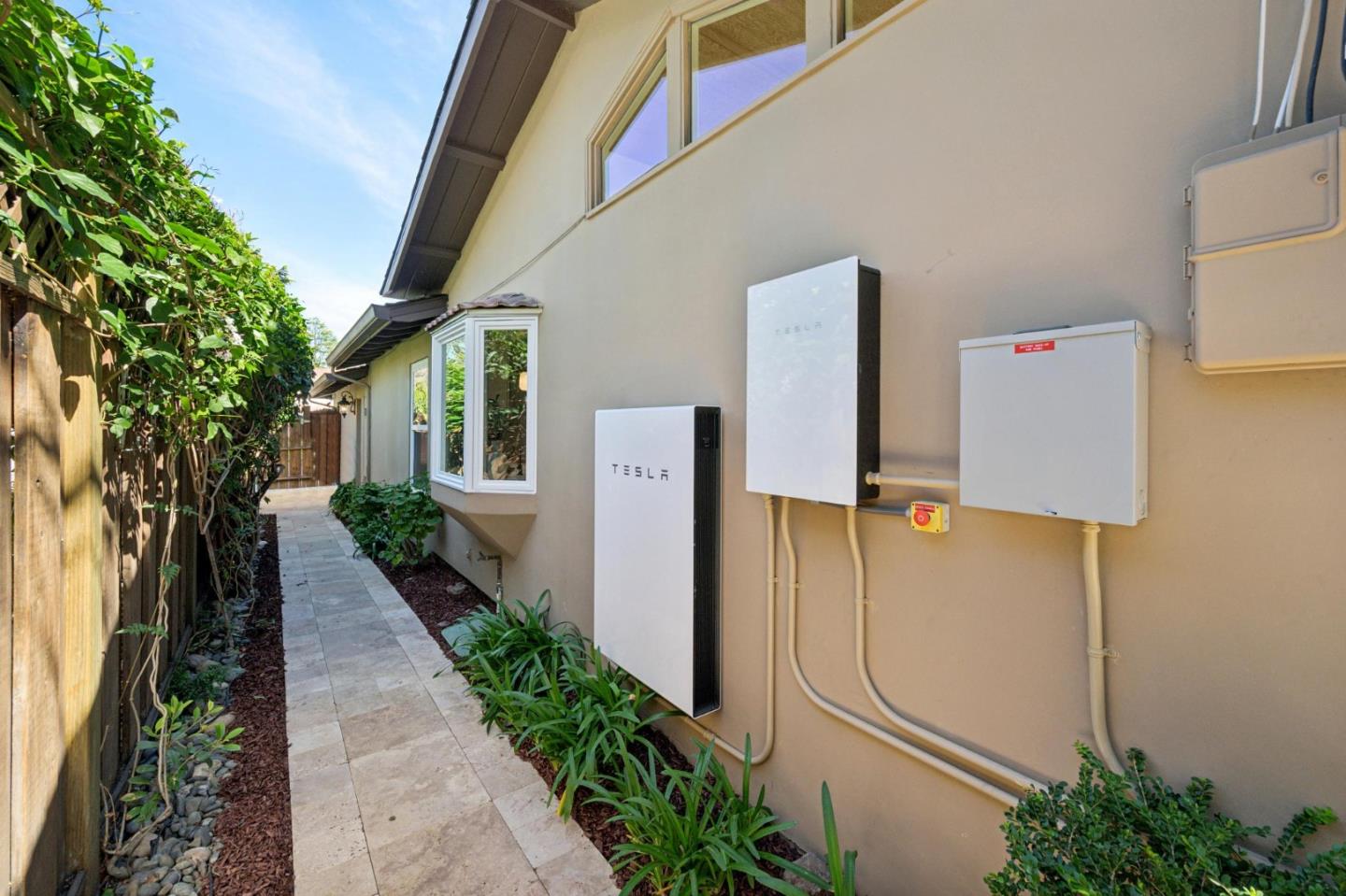 Detail Gallery Image 55 of 57 For 646 Oneida Dr, Sunnyvale,  CA 94087 - 4 Beds | 3 Baths