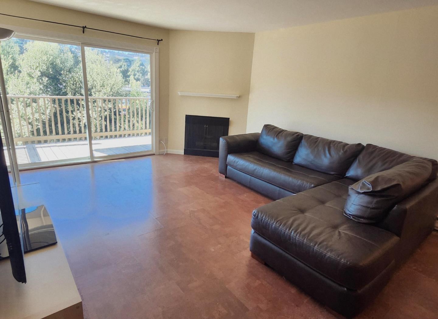 Front Image Thumbnail for ML82037701