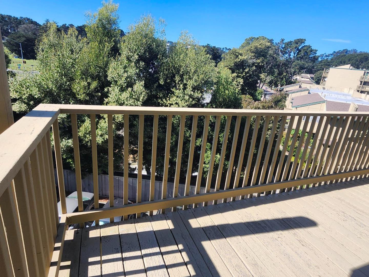 Detail Gallery Image 11 of 37 For 397 Imperial Way #329,  Daly City,  CA 94015 - 2 Beds | 2 Baths