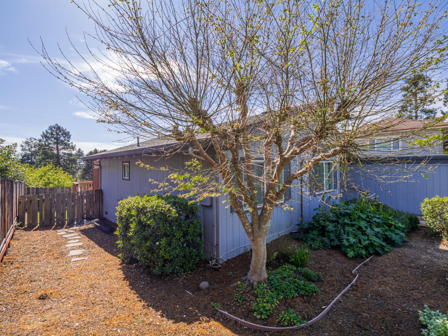 Detail Gallery Image 22 of 49 For 640 Saint Andrews Dr, Aptos,  CA 95003 - 3 Beds | 2 Baths
