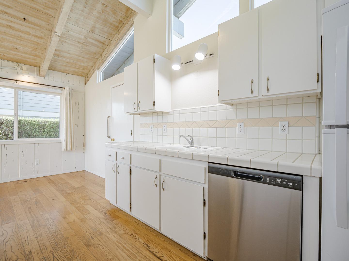 Detail Gallery Image 37 of 49 For 640 Saint Andrews Dr, Aptos,  CA 95003 - 3 Beds | 2 Baths