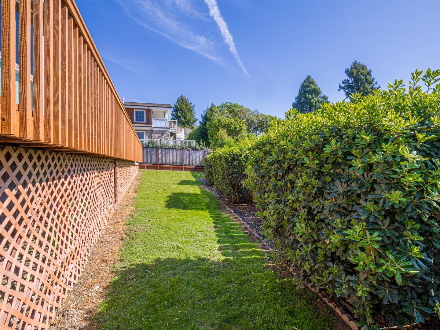 Detail Gallery Image 8 of 49 For 640 Saint Andrews Dr, Aptos,  CA 95003 - 3 Beds | 2 Baths