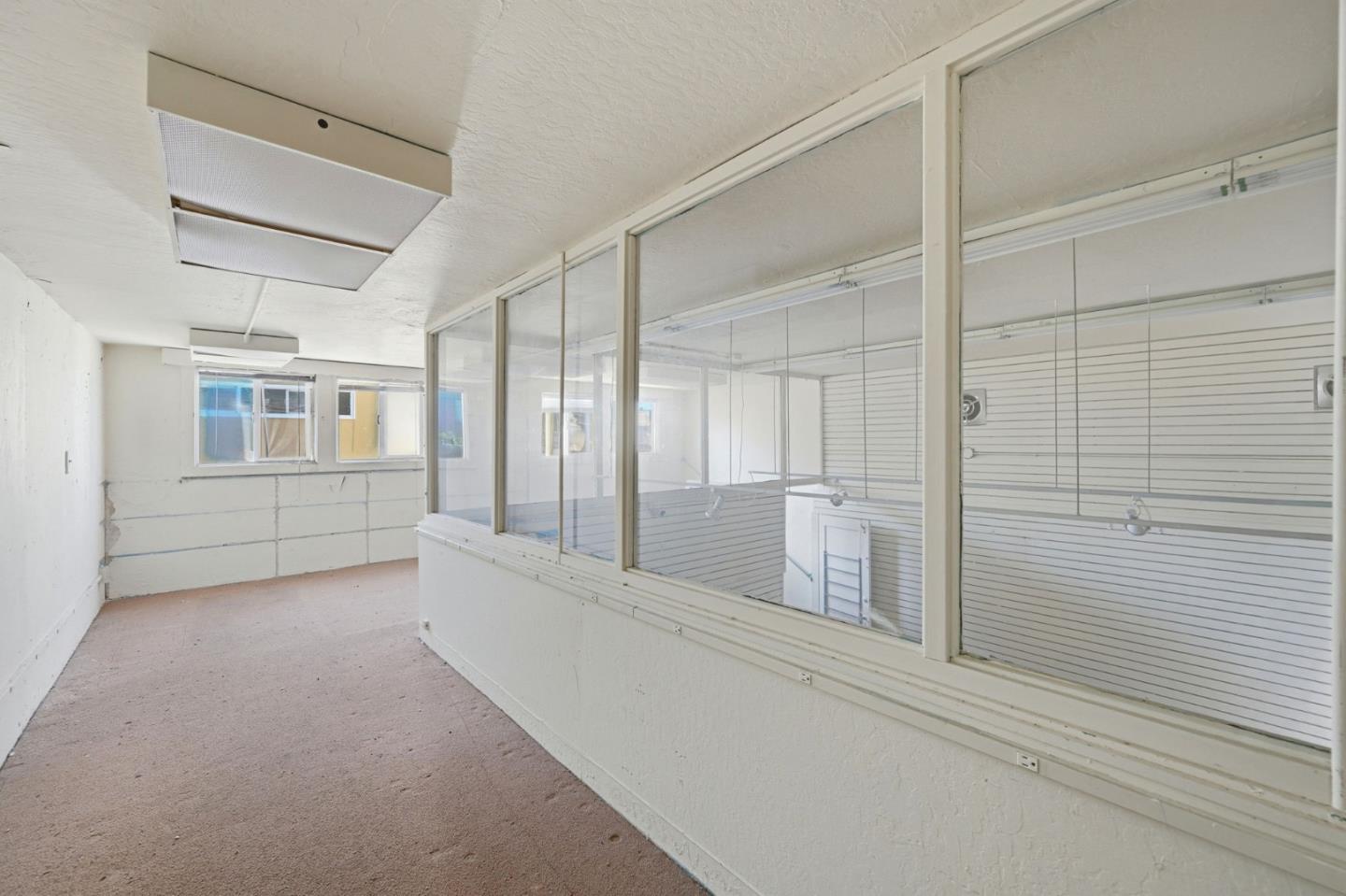 Detail Gallery Image 5 of 5 For 1377 9th Ave, San Francisco,  CA 94122 - – Beds | – Baths