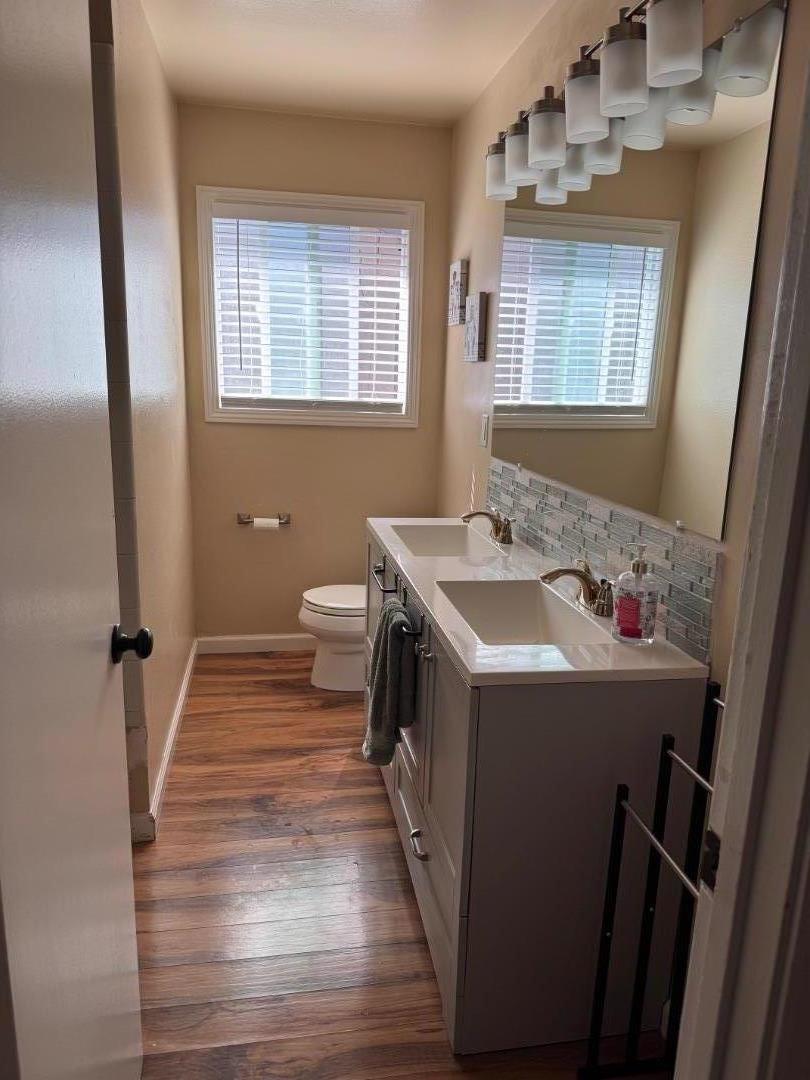 Detail Gallery Image 10 of 12 For 710 Campus Ave, Salinas,  CA 93901 - 4 Beds | 2 Baths