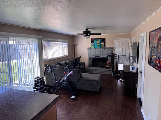 Detail Gallery Image 6 of 12 For 710 Campus Ave, Salinas,  CA 93901 - 4 Beds | 2 Baths