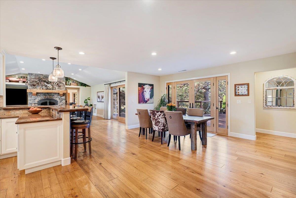 Detail Gallery Image 18 of 101 For 7409 Hihn Rd, Ben Lomond,  CA 95005 - 4 Beds | 3 Baths