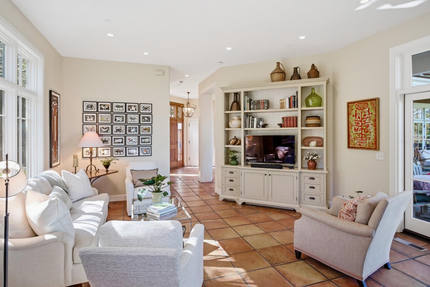 Detail Gallery Image 11 of 24 For 950 Espinosa Rd, Woodside,  CA 94062 - 4 Beds | 3/1 Baths