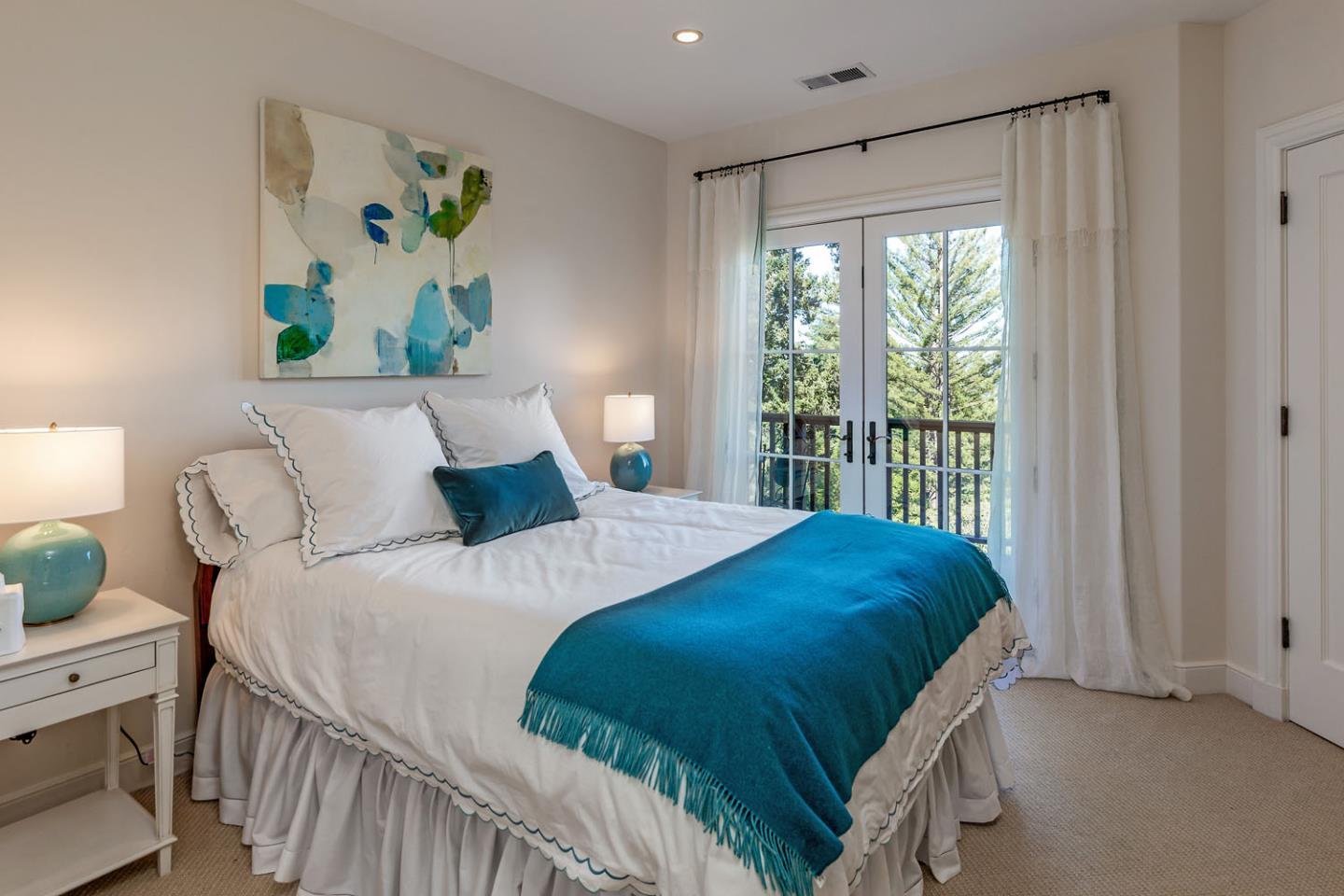 Detail Gallery Image 19 of 24 For 950 Espinosa Rd, Woodside,  CA 94062 - 4 Beds | 3/1 Baths