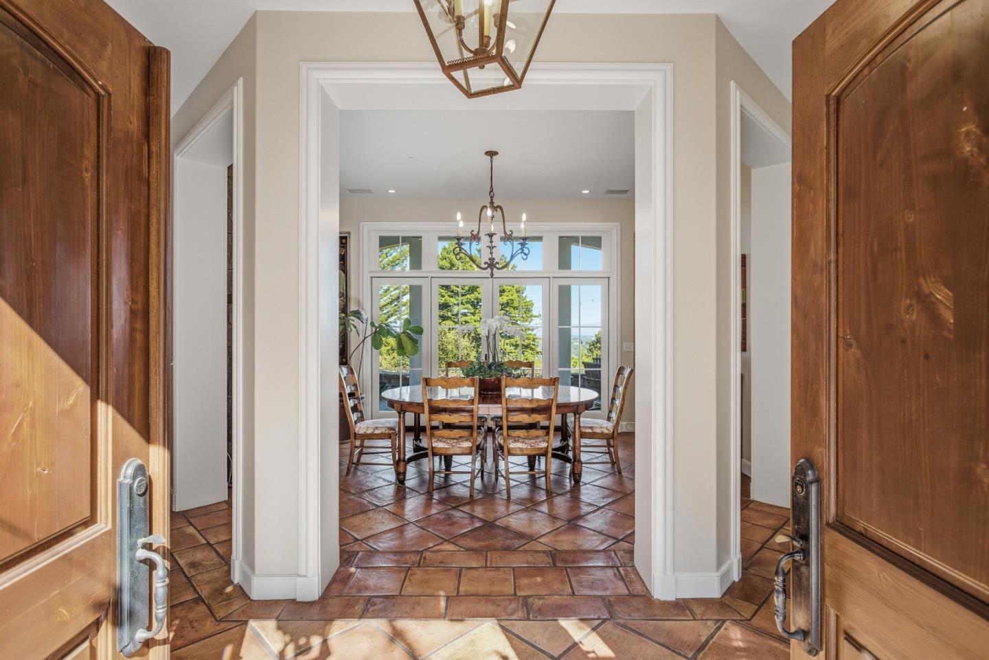 Detail Gallery Image 4 of 24 For 950 Espinosa Rd, Woodside,  CA 94062 - 4 Beds | 3/1 Baths