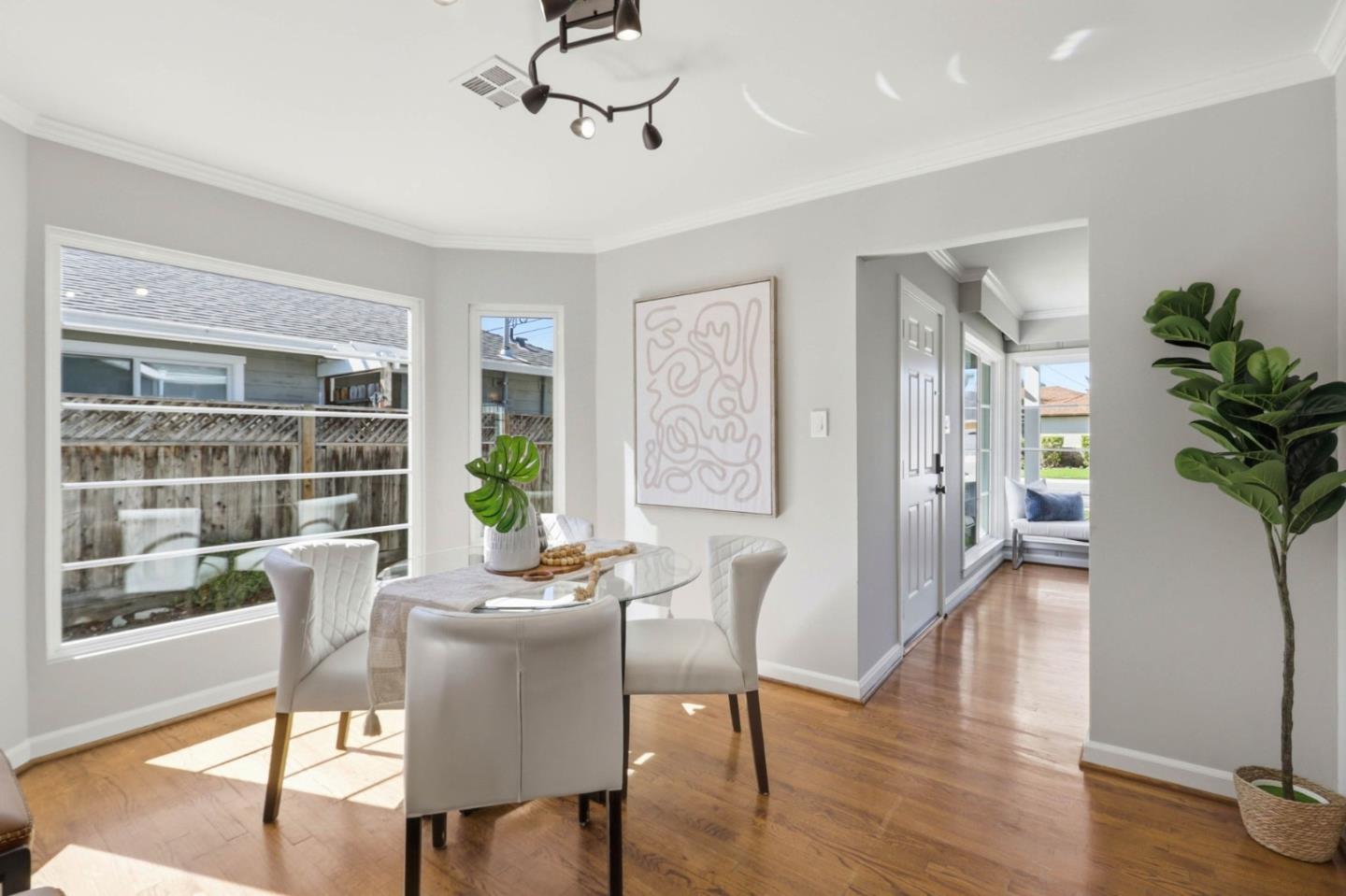 Detail Gallery Image 18 of 48 For 216 Douglane Ave, Santa Clara,  CA 95050 - 4 Beds | 3 Baths