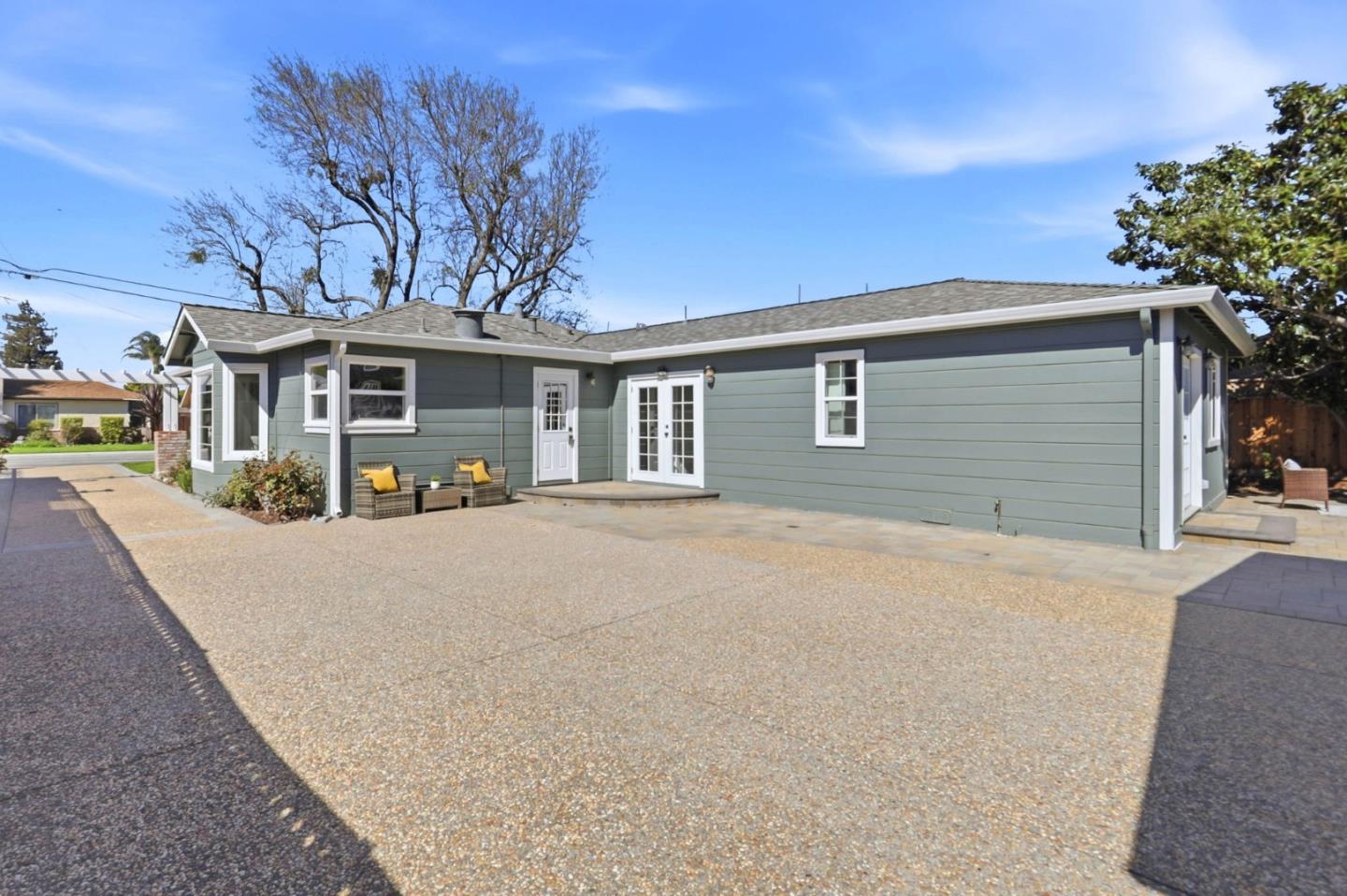 Detail Gallery Image 43 of 48 For 216 Douglane Ave, Santa Clara,  CA 95050 - 4 Beds | 3 Baths