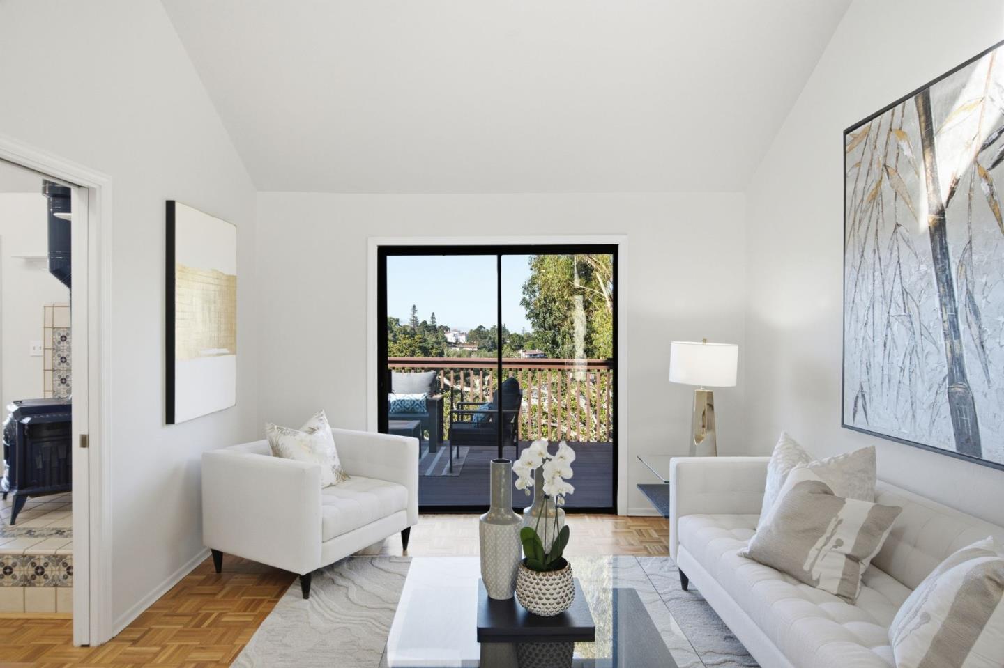 Detail Gallery Image 13 of 87 For 2734 Summit Dr, Burlingame,  CA 94010 - 3 Beds | 3 Baths