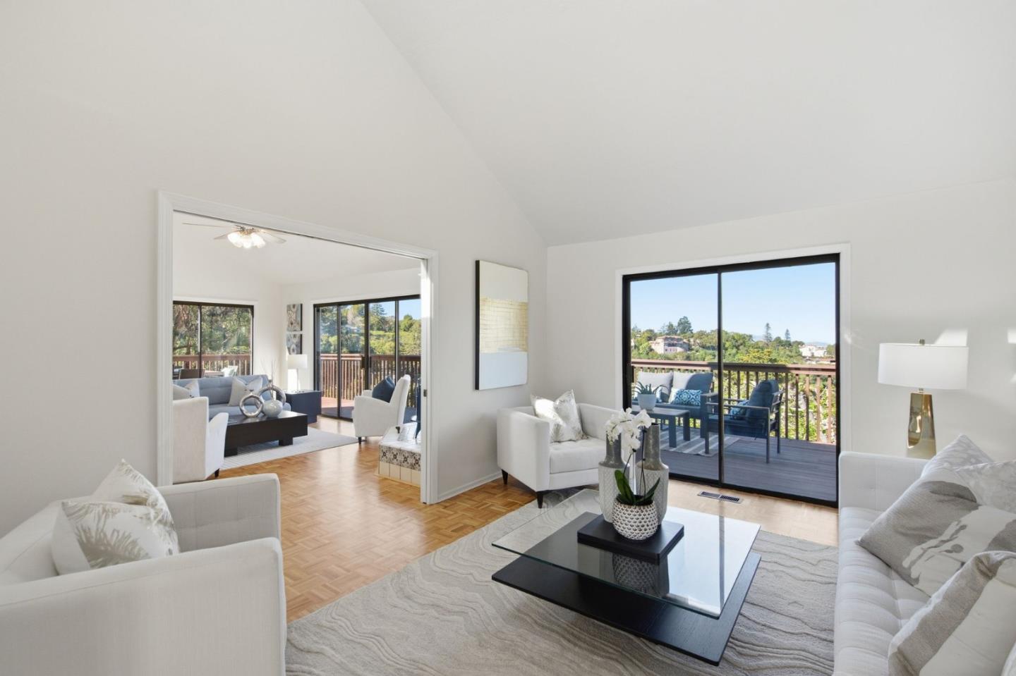 Detail Gallery Image 14 of 87 For 2734 Summit Dr, Burlingame,  CA 94010 - 3 Beds | 3 Baths