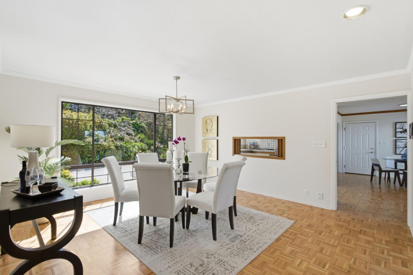 Detail Gallery Image 16 of 87 For 2734 Summit Dr, Burlingame,  CA 94010 - 3 Beds | 3 Baths