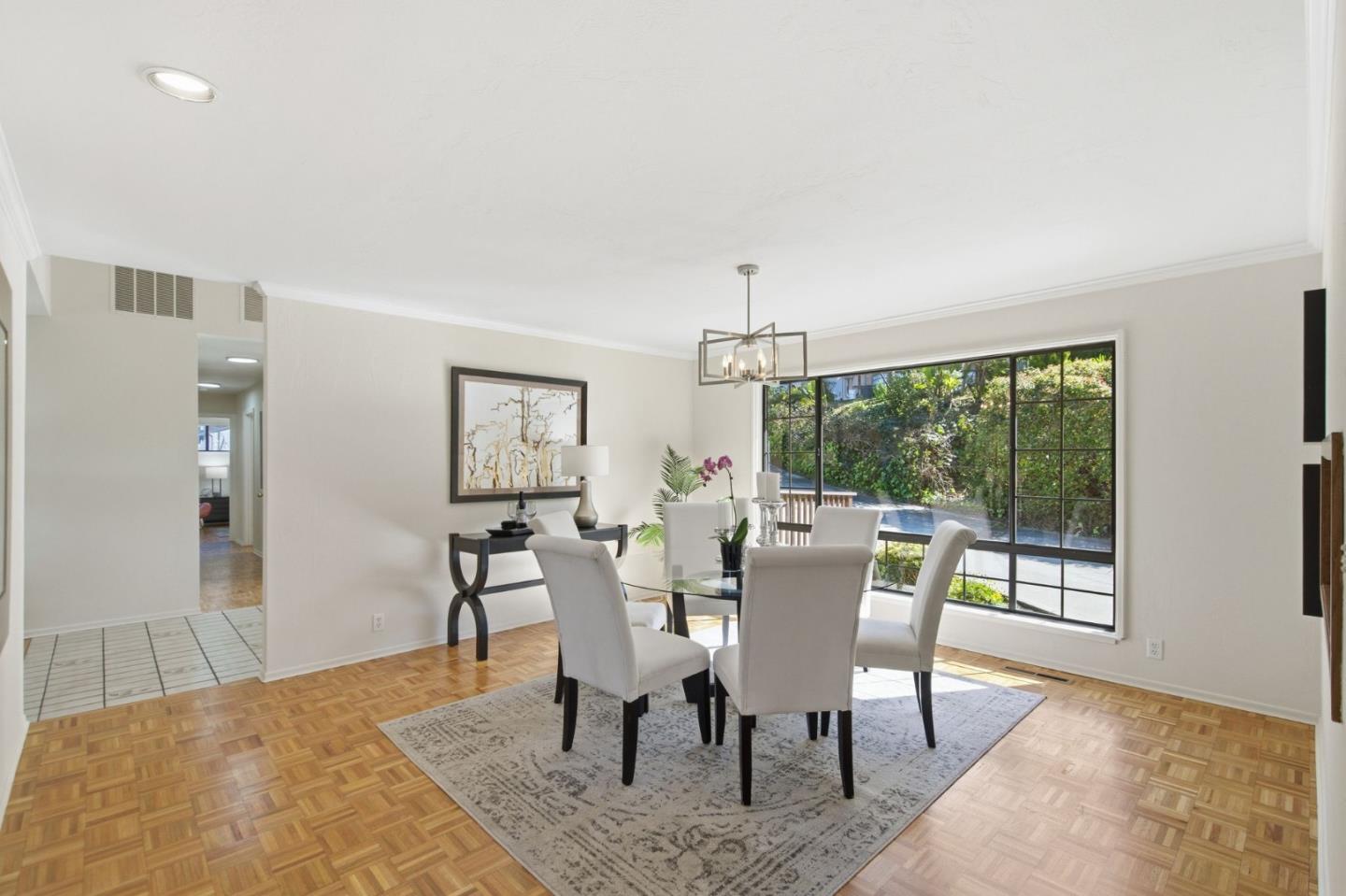 Detail Gallery Image 17 of 87 For 2734 Summit Dr, Burlingame,  CA 94010 - 3 Beds | 3 Baths