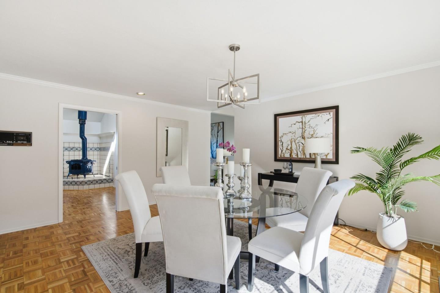 Detail Gallery Image 18 of 87 For 2734 Summit Dr, Burlingame,  CA 94010 - 3 Beds | 3 Baths