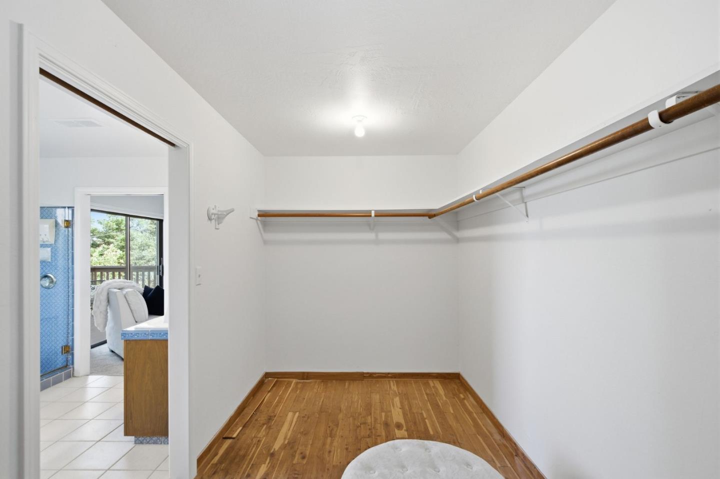 Detail Gallery Image 42 of 87 For 2734 Summit Dr, Burlingame,  CA 94010 - 3 Beds | 3 Baths