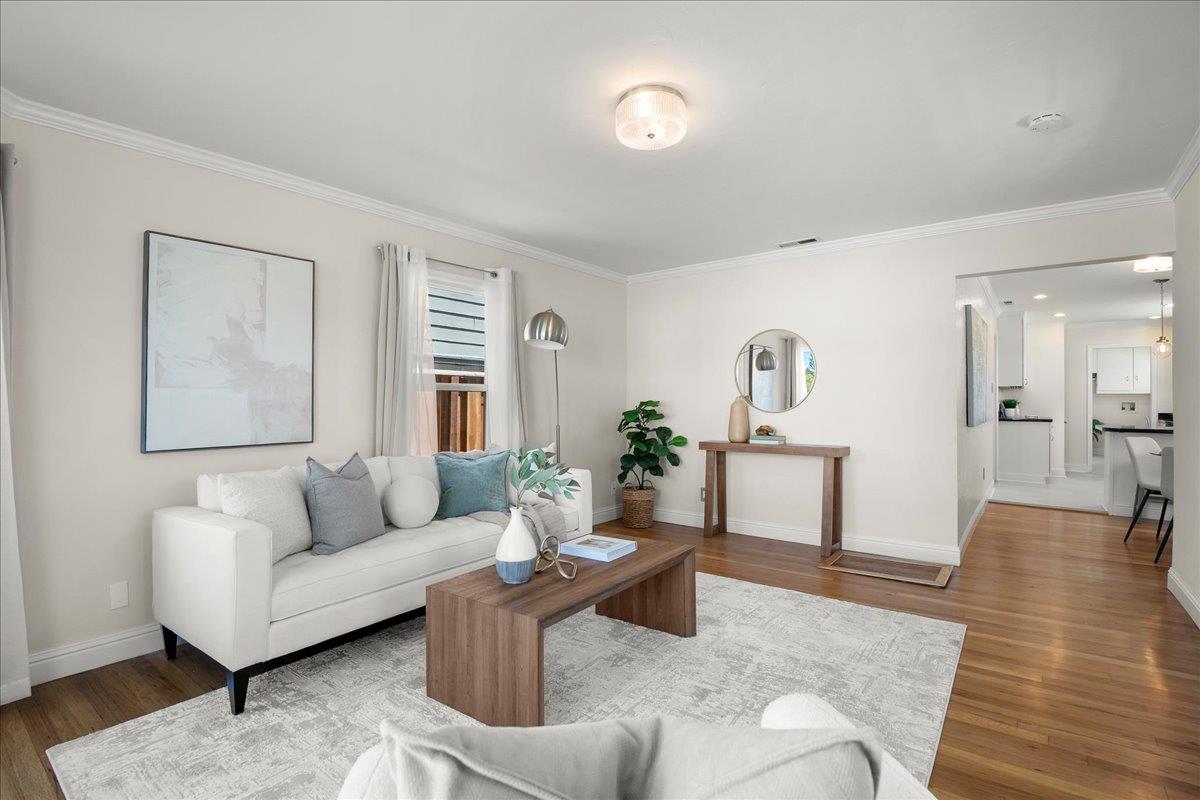 Detail Gallery Image 8 of 27 For 1105 Oak Ave, Redwood City,  CA 94061 - 2 Beds | 1 Baths