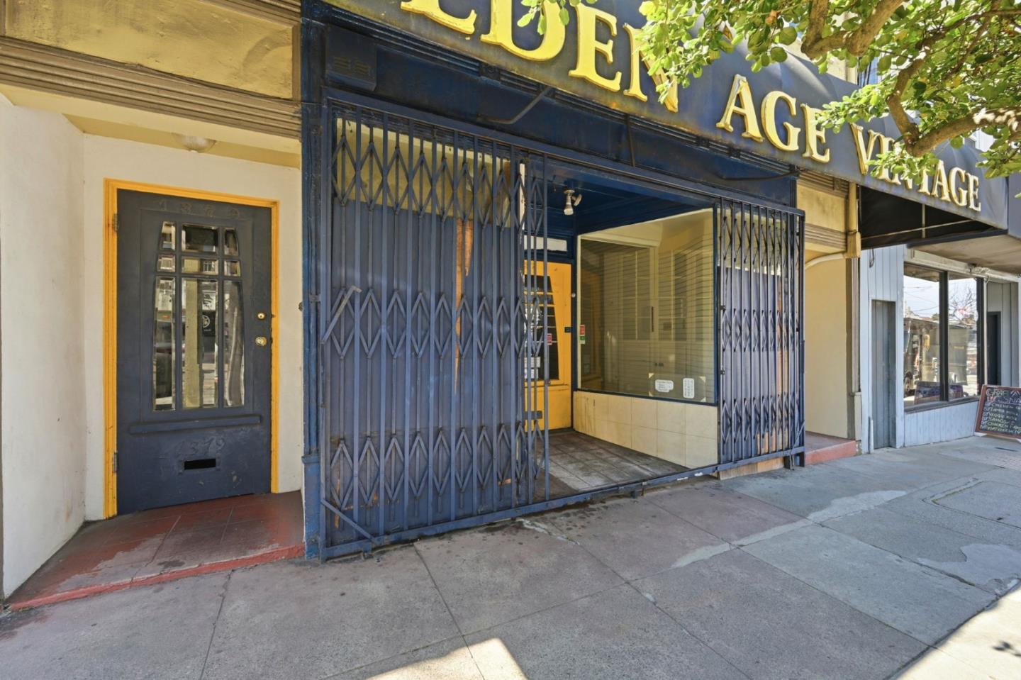 Detail Gallery Image 3 of 12 For 1377-1379 9th Ave, San Francisco,  CA 94122 - – Beds | – Baths