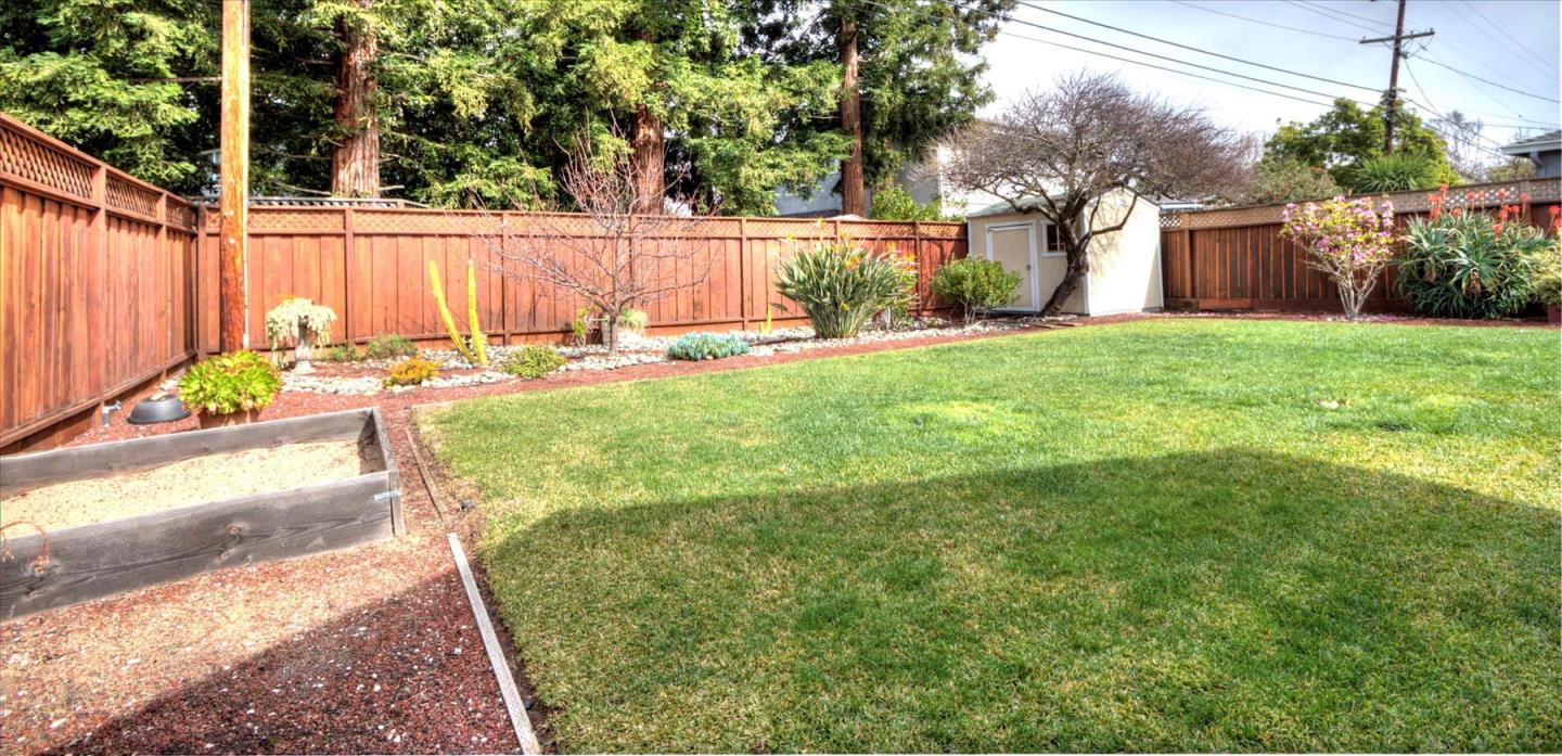 Detail Gallery Image 17 of 18 For 1523 Virginia Ave, Redwood City,  CA 94061 - 3 Beds | 1 Baths