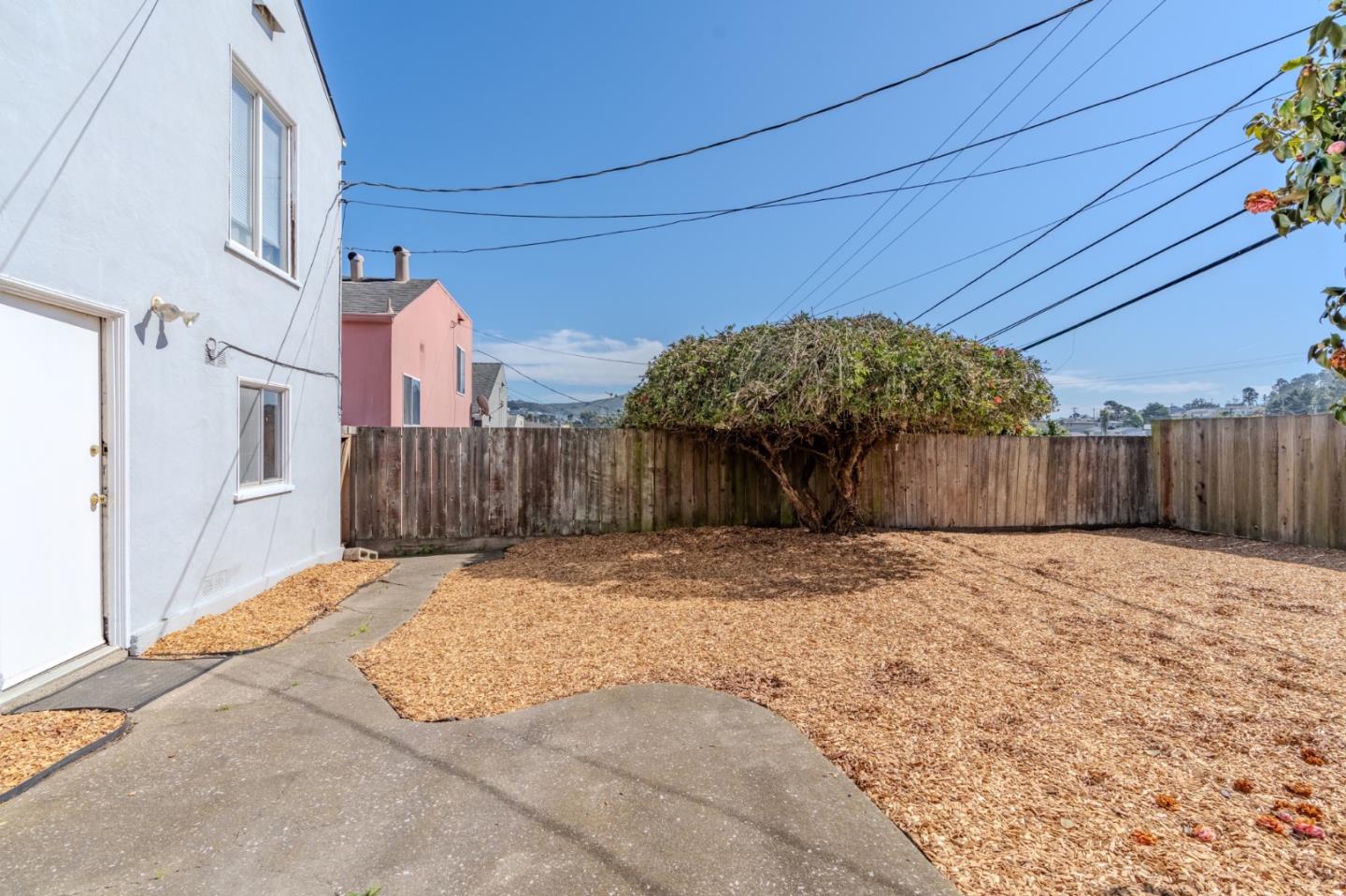 Detail Gallery Image 13 of 13 For 35 Fairlawn Ave, Daly City,  CA 94015 - 2 Beds | 1 Baths