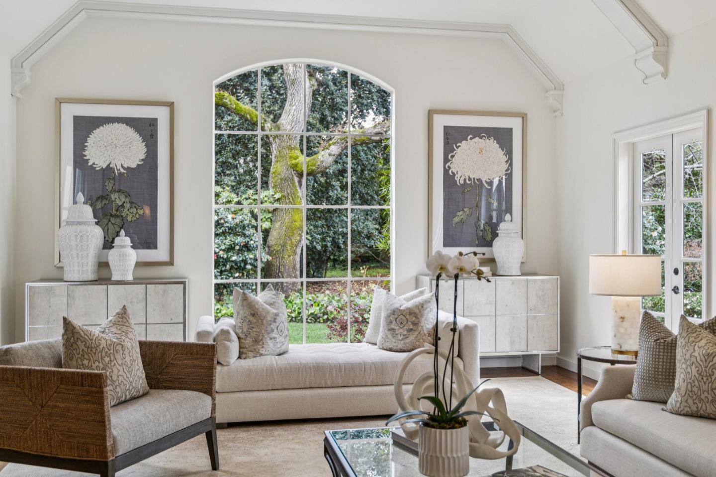 Detail Gallery Image 8 of 75 For 53 Mccormick Ln, Atherton,  CA 94027 - 6 Beds | 4/2 Baths