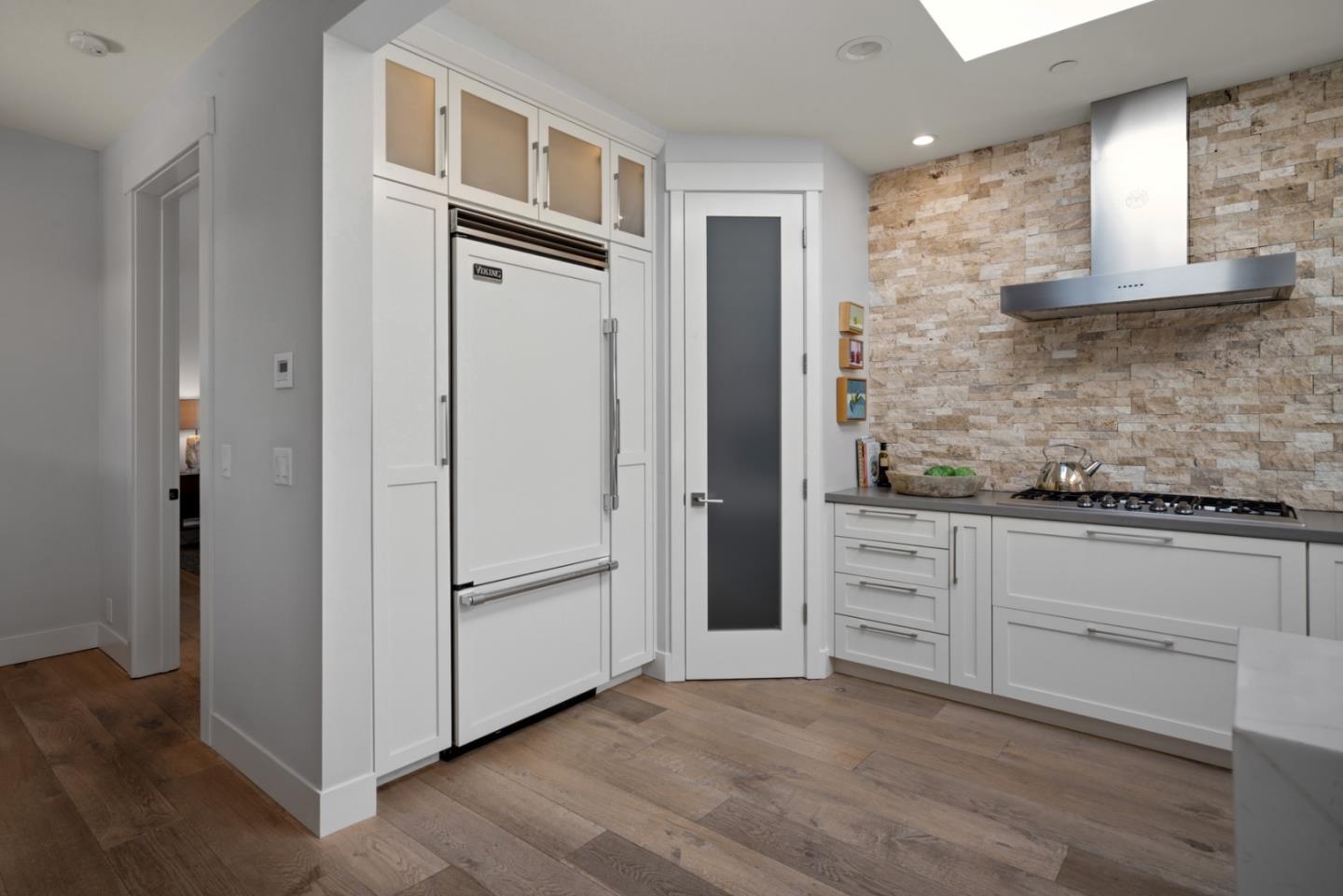 Detail Gallery Image 17 of 51 For 26126 Ladera Dr, Carmel,  CA 93923 - 3 Beds | 3/1 Baths