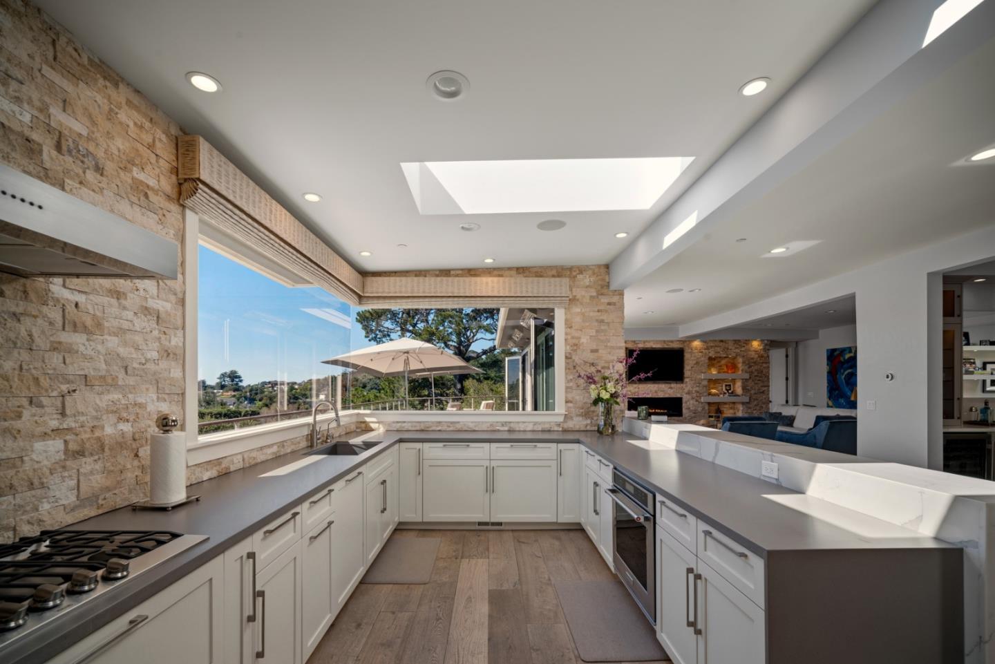 Detail Gallery Image 18 of 51 For 26126 Ladera Dr, Carmel,  CA 93923 - 3 Beds | 3/1 Baths