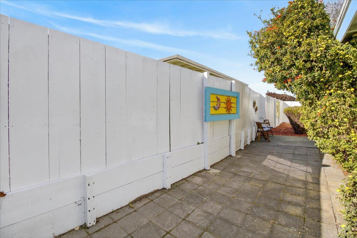 Detail Gallery Image 39 of 44 For 22 Melway Cir, Monterey,  CA 93940 - 3 Beds | 1/1 Baths