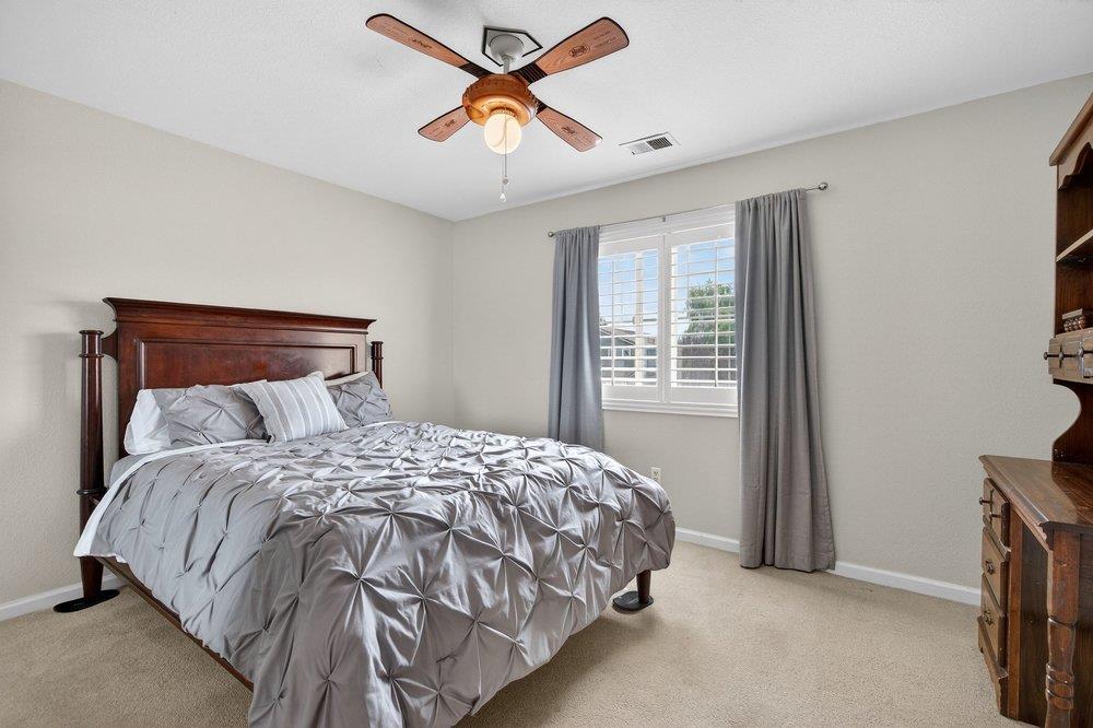 Detail Gallery Image 30 of 49 For 730 Calais Dr, Hollister,  CA 95023 - 4 Beds | 3 Baths