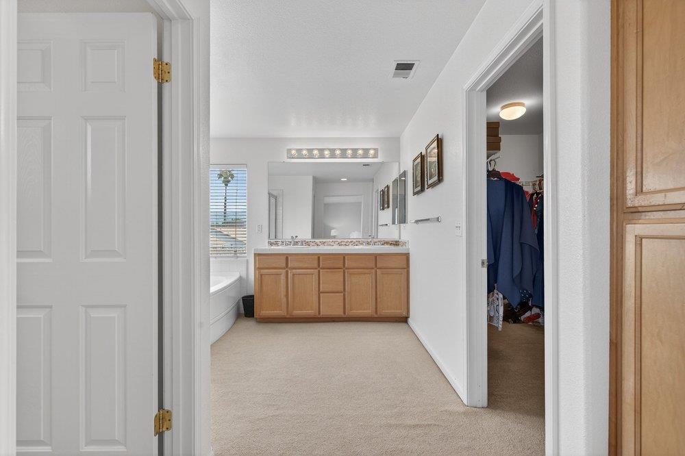 Detail Gallery Image 37 of 49 For 730 Calais Dr, Hollister,  CA 95023 - 4 Beds | 3 Baths