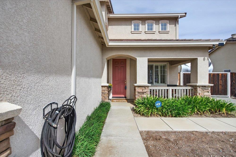 Detail Gallery Image 7 of 49 For 730 Calais Dr, Hollister,  CA 95023 - 4 Beds | 3 Baths