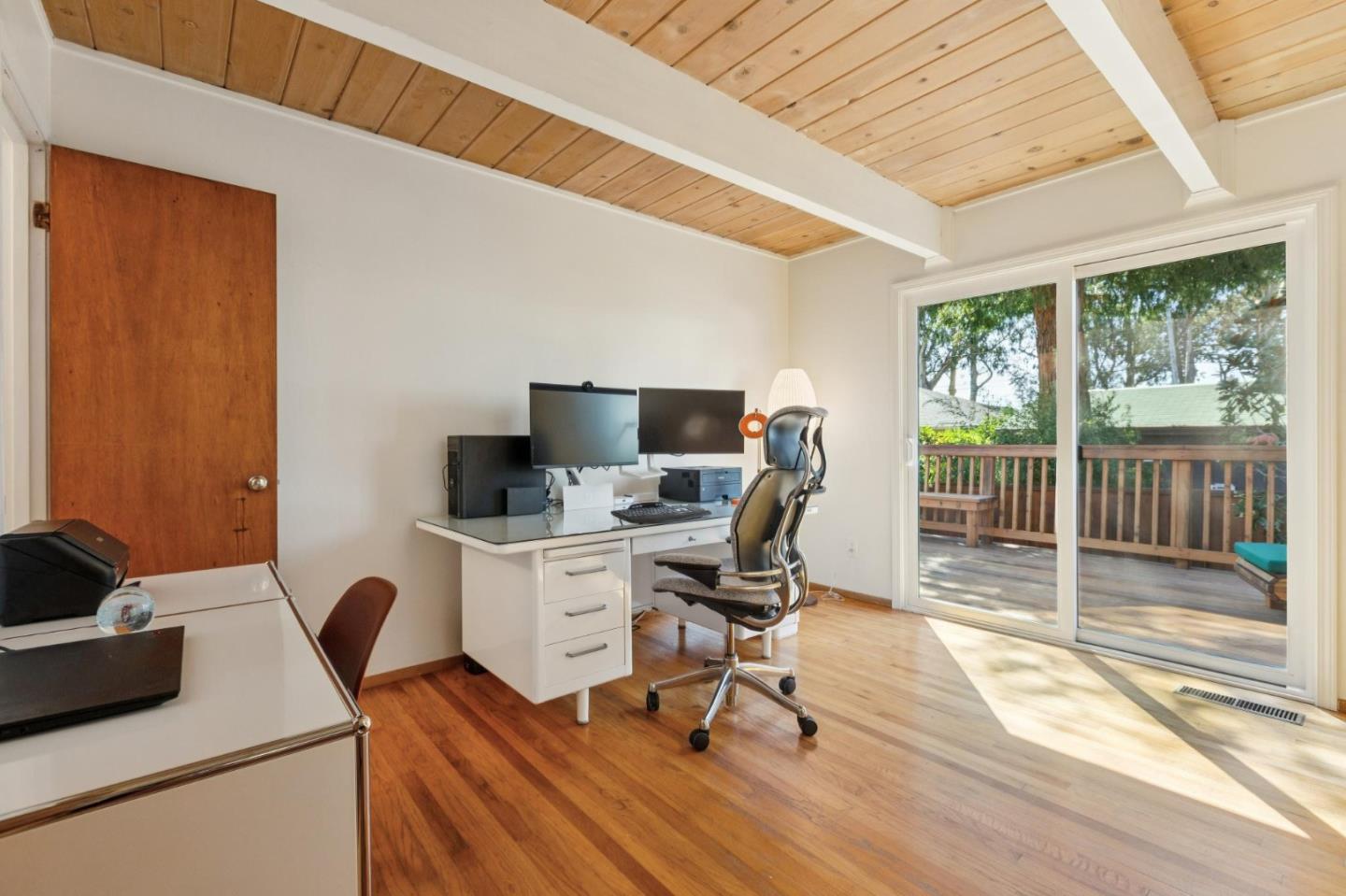 Detail Gallery Image 25 of 36 For 355 San Carlos Ave, El Granada,  CA 94018 - 3 Beds | 2 Baths