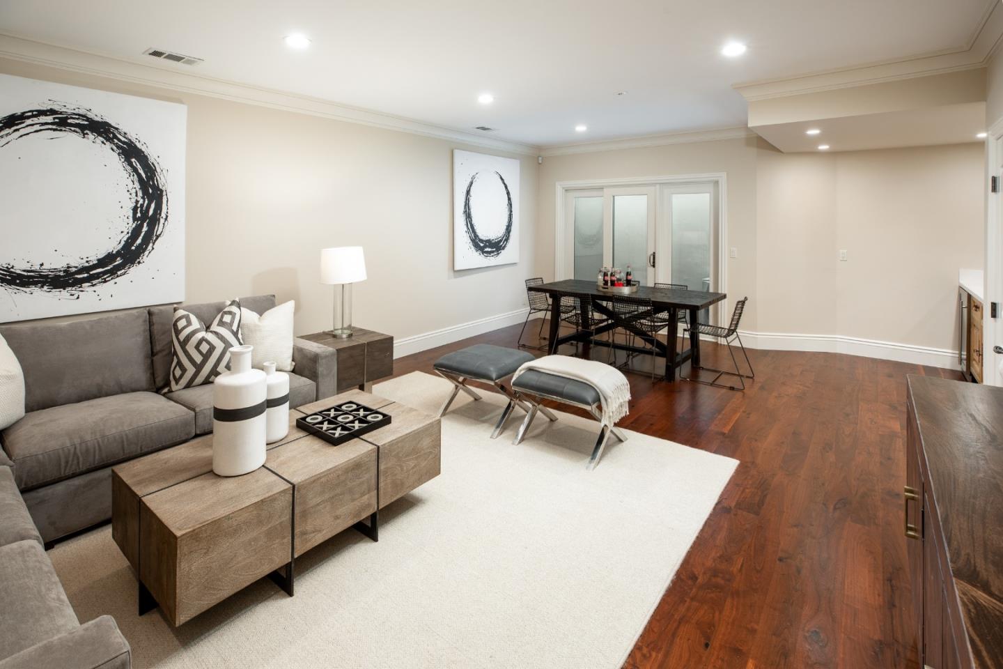 Detail Gallery Image 20 of 28 For 17 Almendral Ave, Atherton,  CA 94027 - 4 Beds | 4/1 Baths