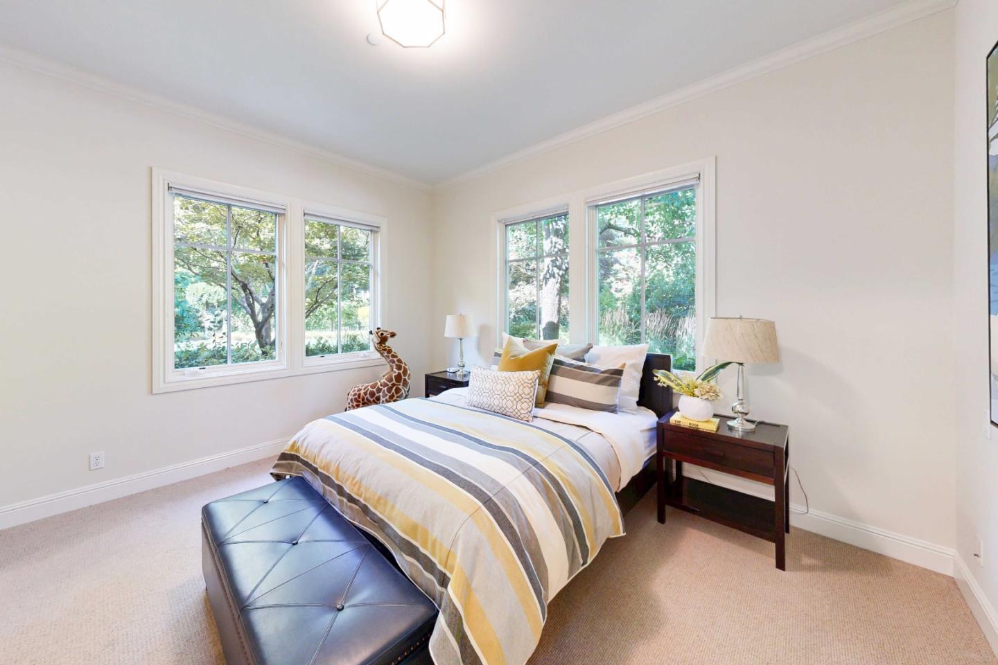 Detail Gallery Image 22 of 47 For 160 Phillip Rd, Woodside,  CA 94062 - 5 Beds | 5/1 Baths