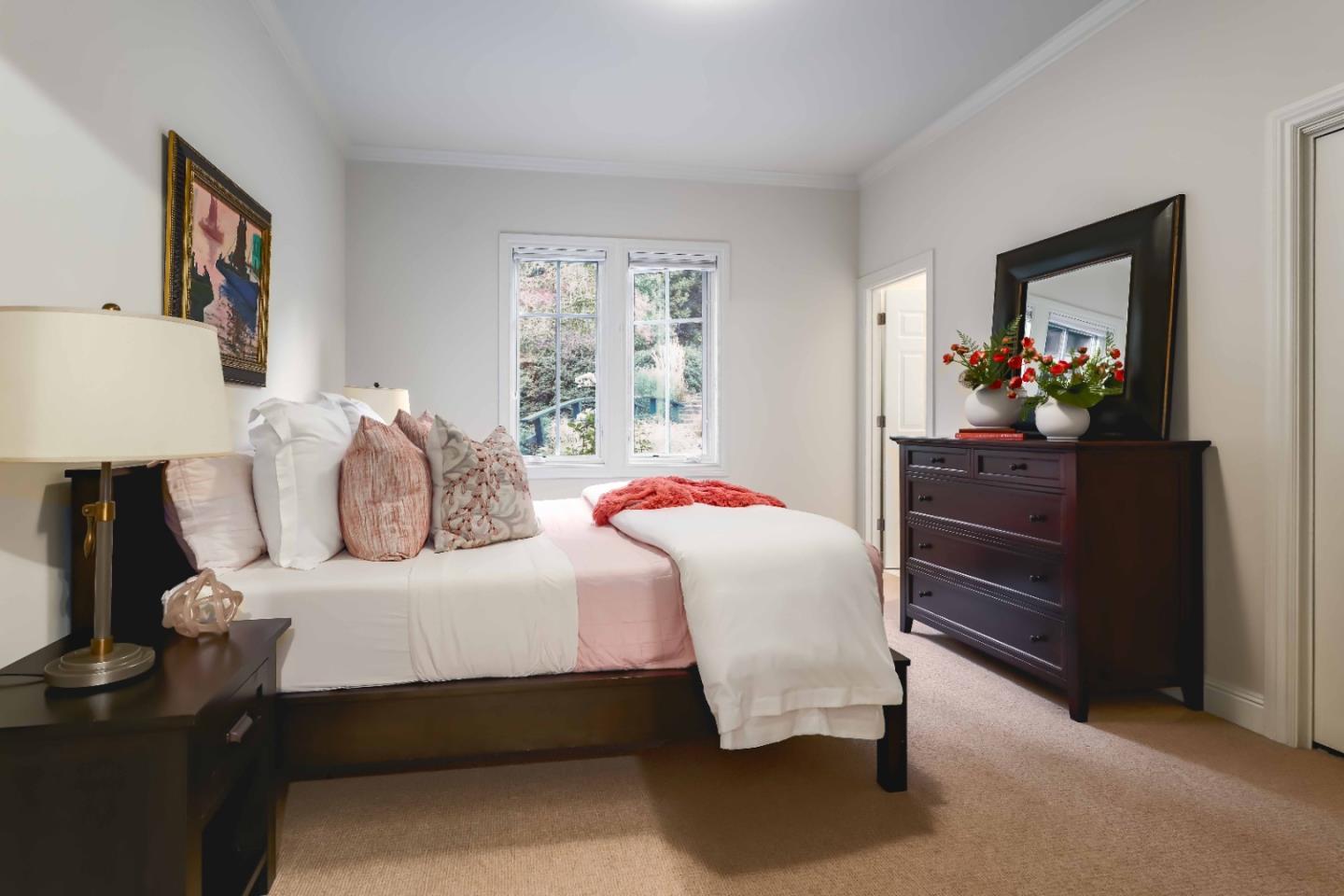 Detail Gallery Image 25 of 47 For 160 Phillip Rd, Woodside,  CA 94062 - 5 Beds | 5/1 Baths