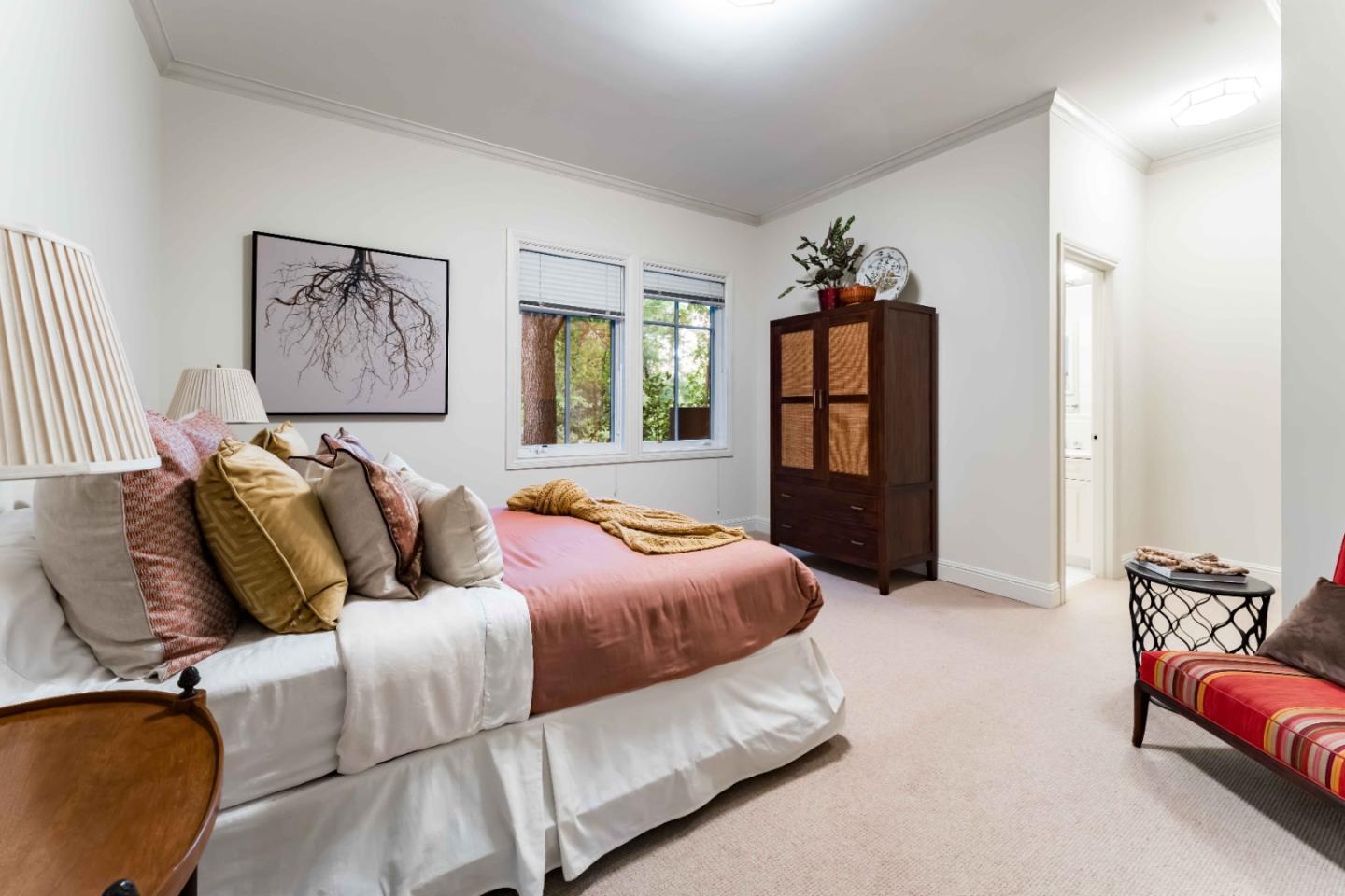 Detail Gallery Image 28 of 47 For 160 Phillip Rd, Woodside,  CA 94062 - 5 Beds | 5/1 Baths