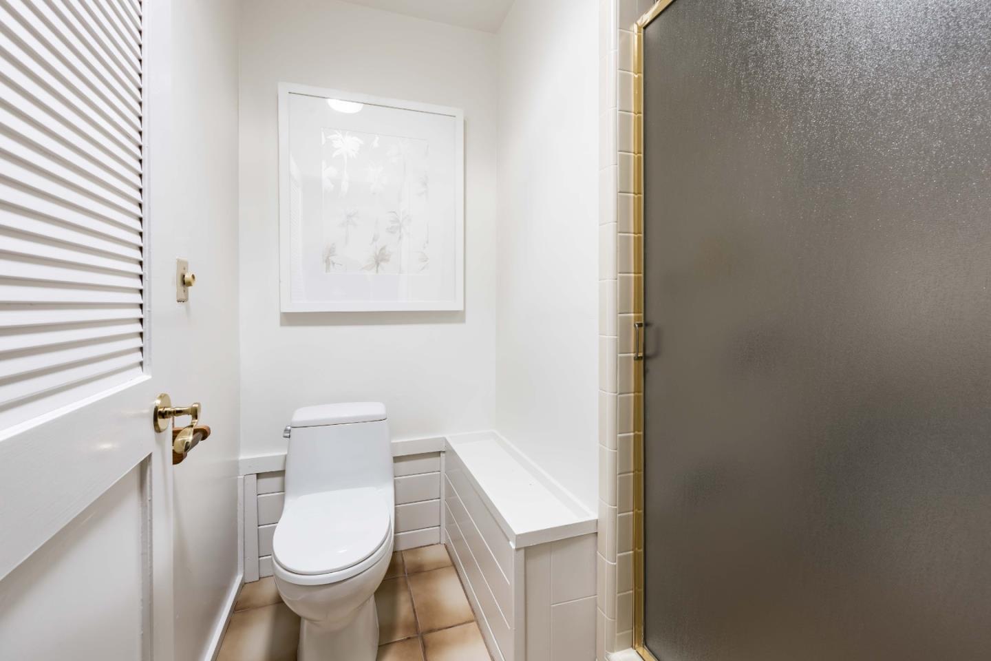 Detail Gallery Image 18 of 37 For 927 Continental Dr, Menlo Park,  CA 94025 - 4 Beds | 4/1 Baths