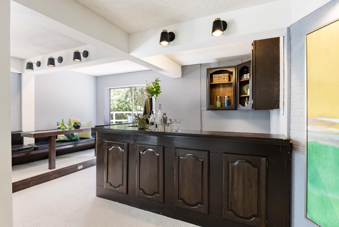 Detail Gallery Image 31 of 37 For 927 Continental Dr, Menlo Park,  CA 94025 - 4 Beds | 4/1 Baths