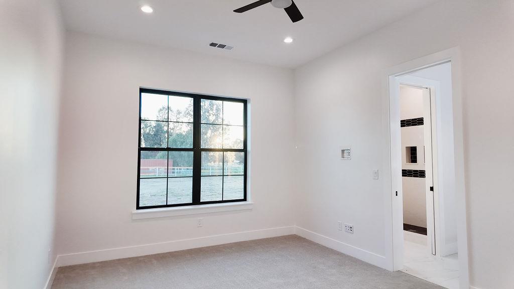 Detail Gallery Image 25 of 40 For 600 Torrano Ct, Hollister,  CA 95023 - 4 Beds | 3/1 Baths