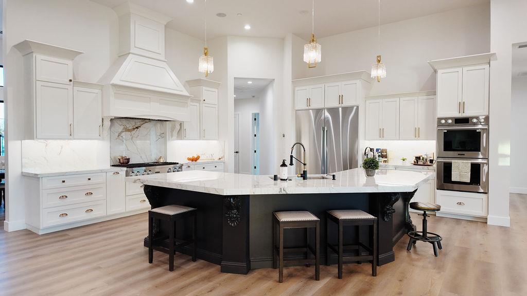 Detail Gallery Image 3 of 40 For 600 Torrano Ct, Hollister,  CA 95023 - 4 Beds | 3/1 Baths