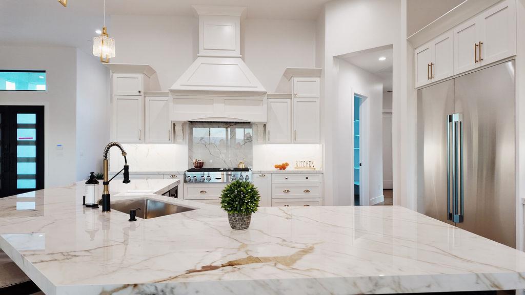 Detail Gallery Image 6 of 40 For 600 Torrano Ct, Hollister,  CA 95023 - 4 Beds | 3/1 Baths