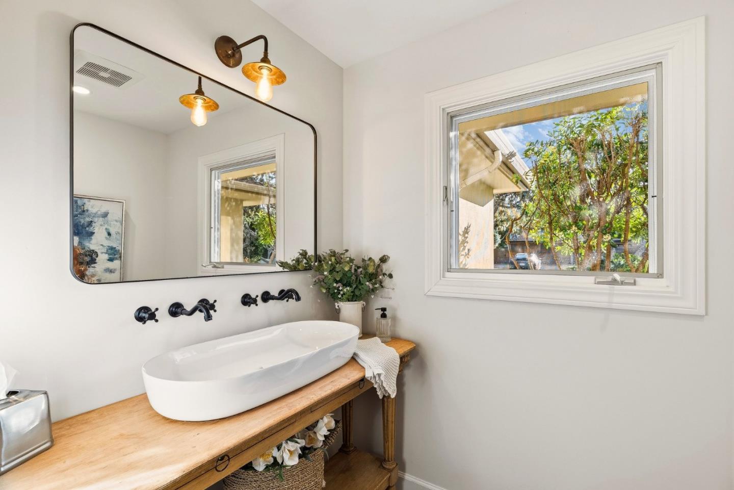 Detail Gallery Image 21 of 57 For 1171 Arroyo Dr, Pebble Beach,  CA 93953 - 4 Beds | 4 Baths