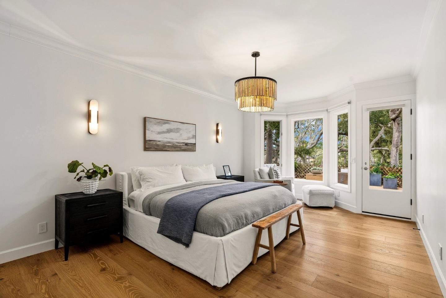 Detail Gallery Image 22 of 57 For 1171 Arroyo Dr, Pebble Beach,  CA 93953 - 4 Beds | 4 Baths