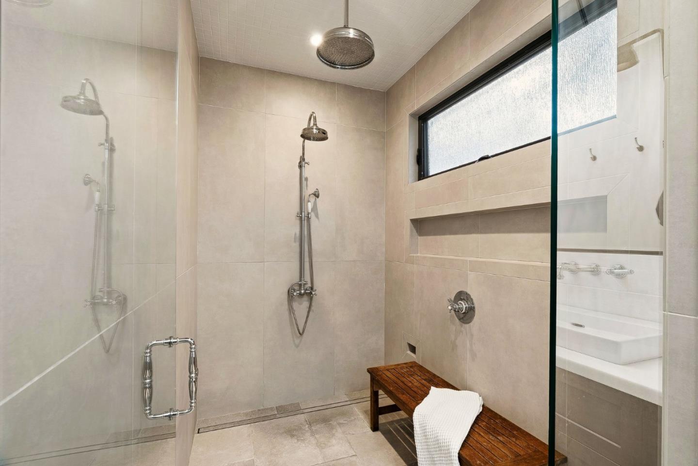 Detail Gallery Image 27 of 57 For 1171 Arroyo Dr, Pebble Beach,  CA 93953 - 4 Beds | 4 Baths