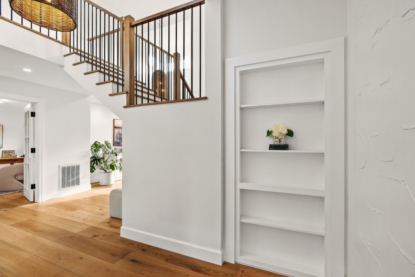 Detail Gallery Image 28 of 57 For 1171 Arroyo Dr, Pebble Beach,  CA 93953 - 4 Beds | 4 Baths