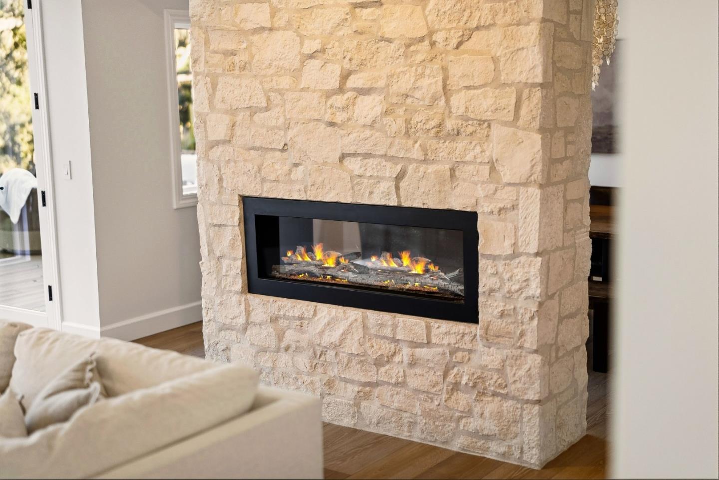 Detail Gallery Image 9 of 57 For 1171 Arroyo Dr, Pebble Beach,  CA 93953 - 4 Beds | 4 Baths