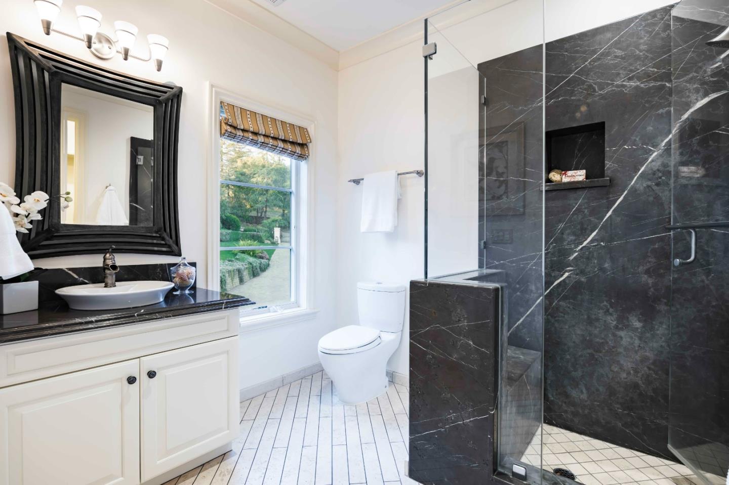 Detail Gallery Image 24 of 45 For 85 Belbrook Way, Atherton,  CA 94027 - 5 Beds | 6/1 Baths