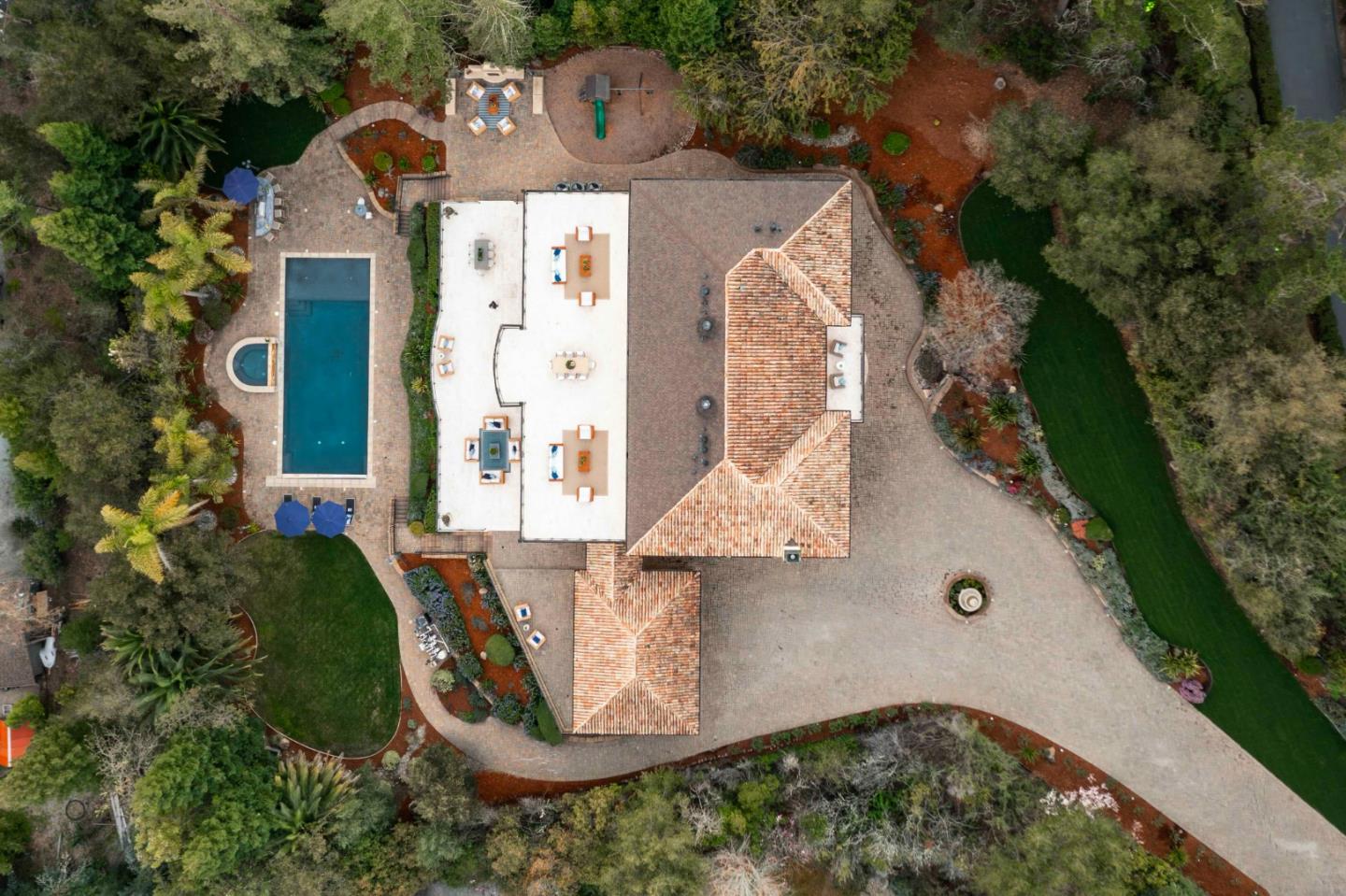 Detail Gallery Image 45 of 45 For 85 Belbrook Way, Atherton,  CA 94027 - 5 Beds | 6/1 Baths